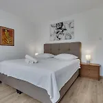 Marina شقة ماكارسكا