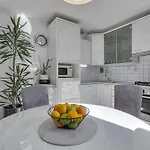 Marina * ماكارسكا