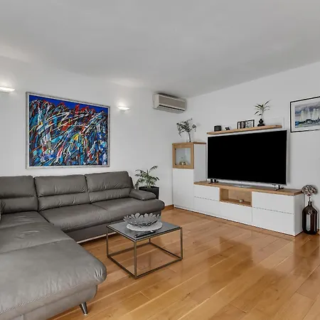 Marina Apartman Makarska