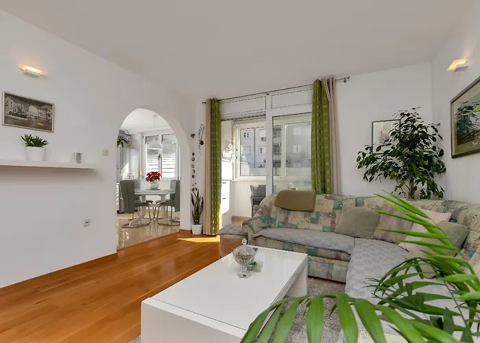 Marina Apartment Makarska